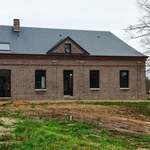 Rénovation globale d’une habitation en briques par Artech Architecture - Lucille Régnier