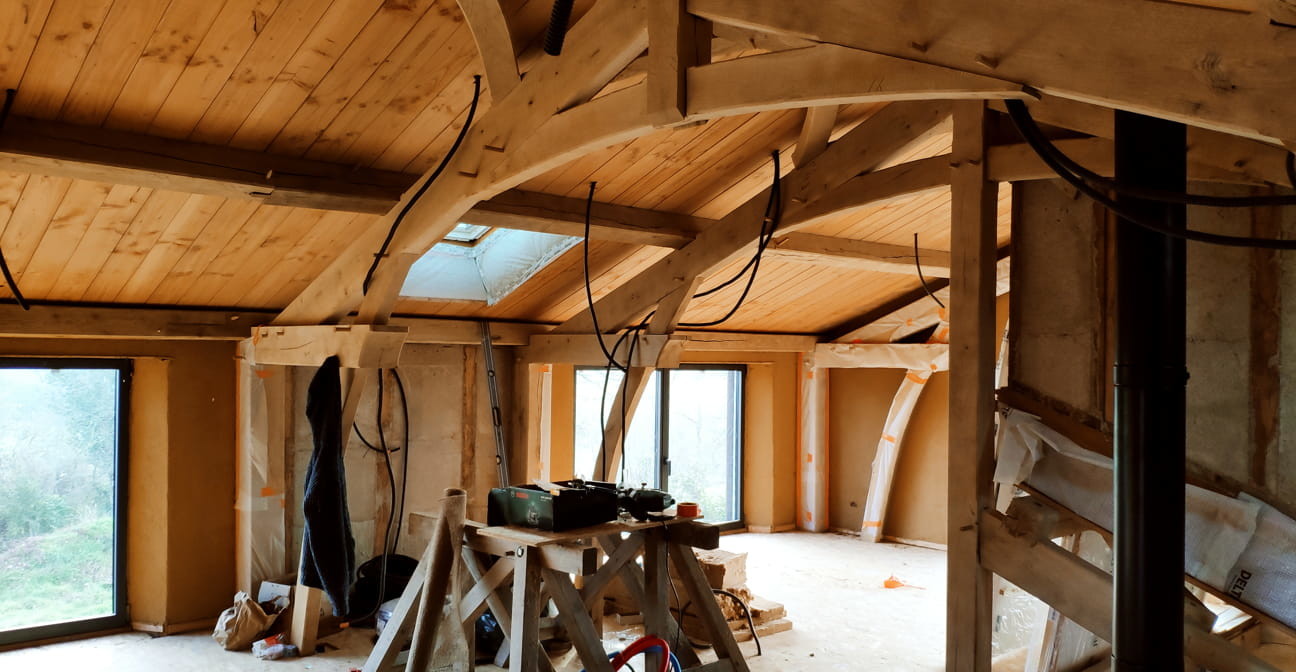 charpente en bois et isolant biosourcé